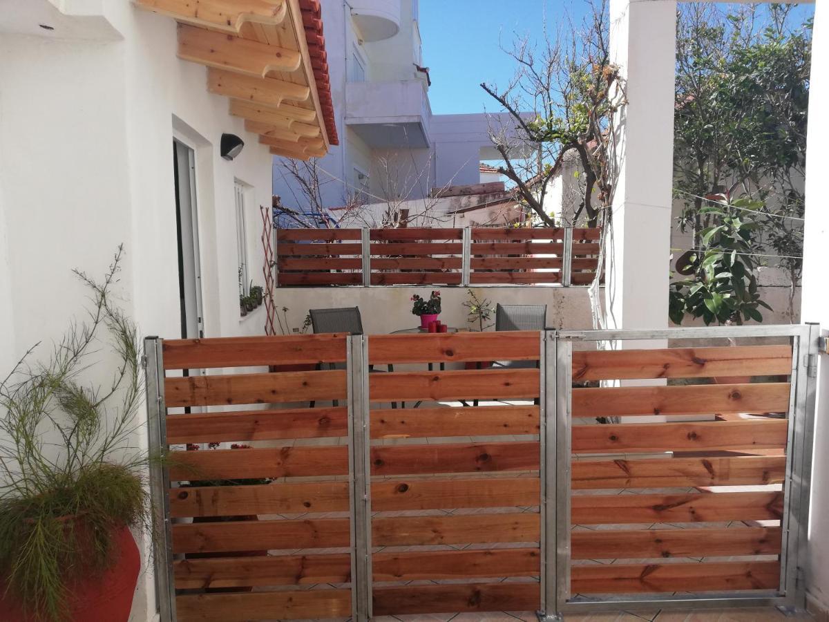 Small Studio With Yard Chania  Ngoại thất bức ảnh